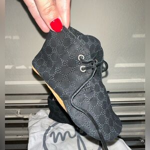 🖤EUC Mon Petit Handmade Leather Moccasin Boots